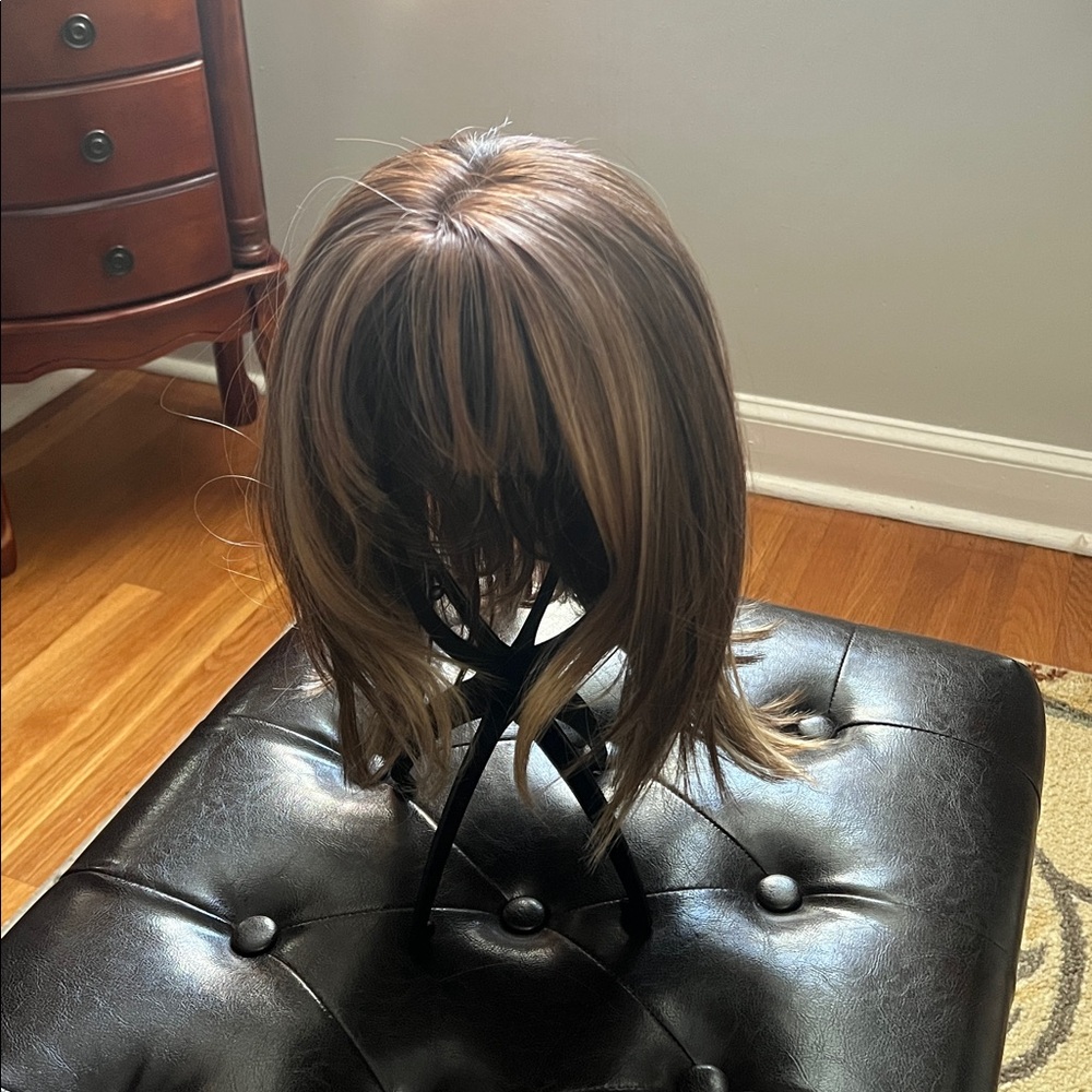 Stylish Brown Wig for Women